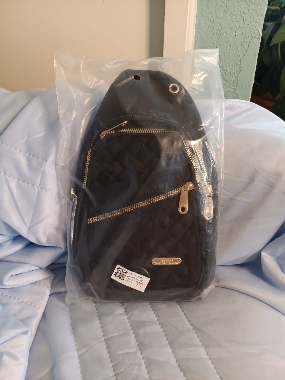 Quilted Black Crossbody Sling Bag with Gold Zippers